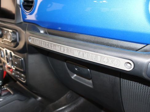 Used 2023 Jeep Gladiator Rubicon w/ LED Lighting Group image 30