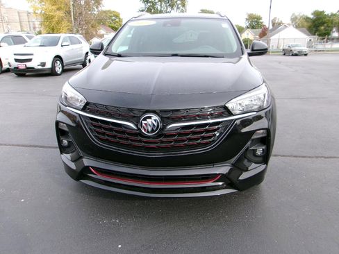 Used 2022 Buick Encore GX Select w/ Sport Touring Package image 3