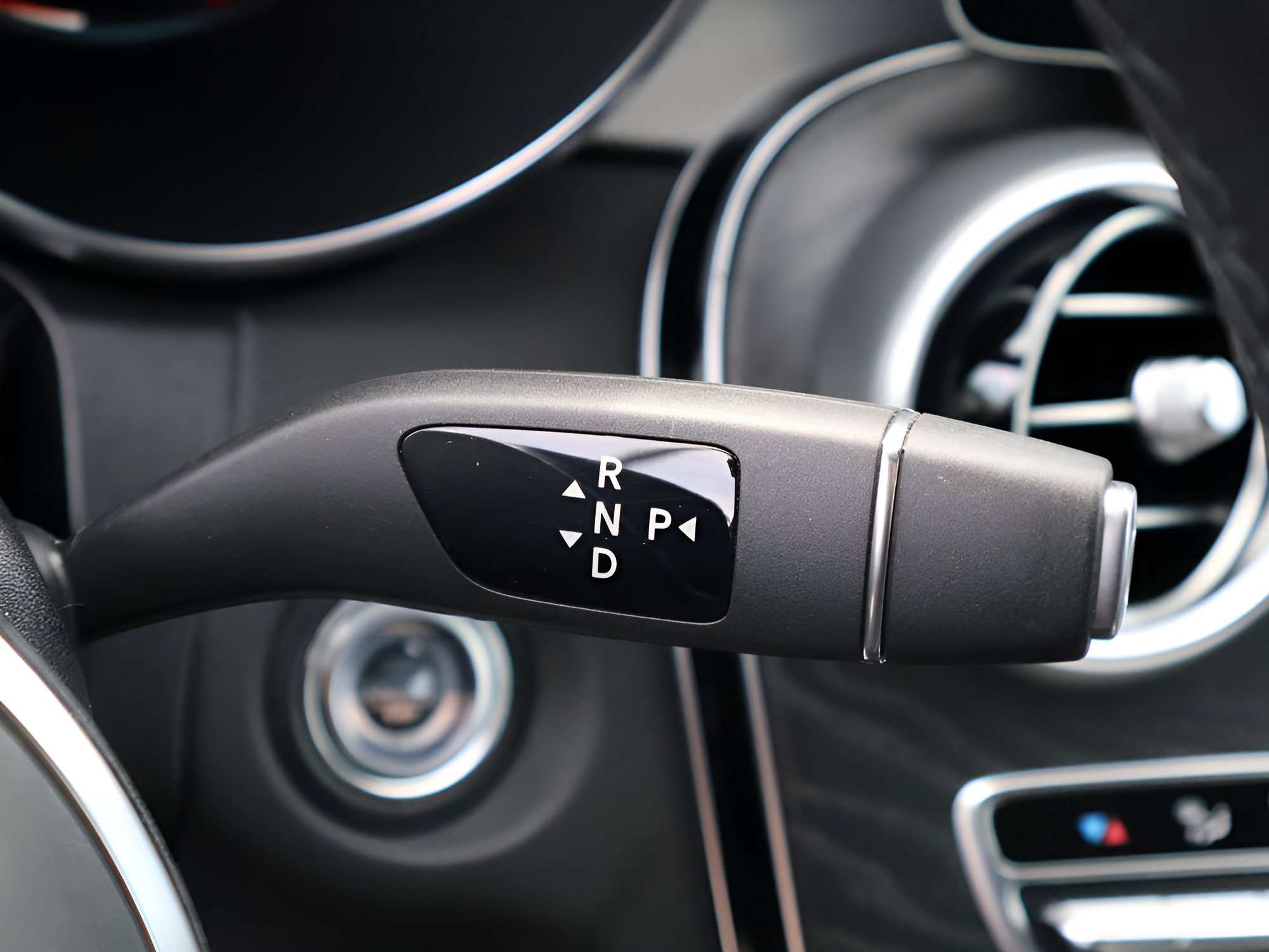 Certified 2023 Mercedes-Benz C 300 4MATIC Coupe image 33
