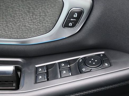 Used 2025 Ford Expedition Tremor image 12