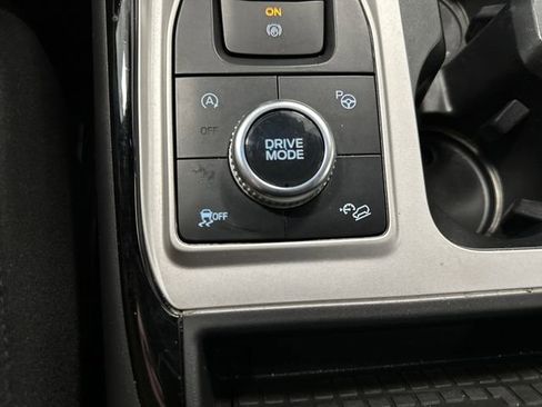 Used 2021 Ford Explorer ST image 30