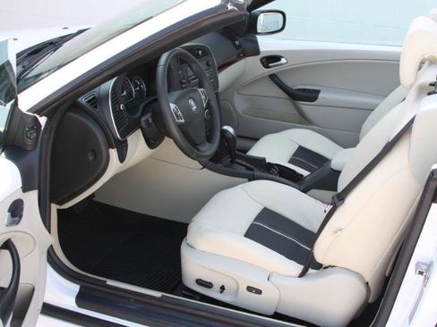 Used 2009 Saab 9-3 2.0T image 26