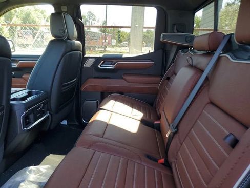 New 2026 GMC Sierra 1500 Denali Ultimate AWD/4WD image 12