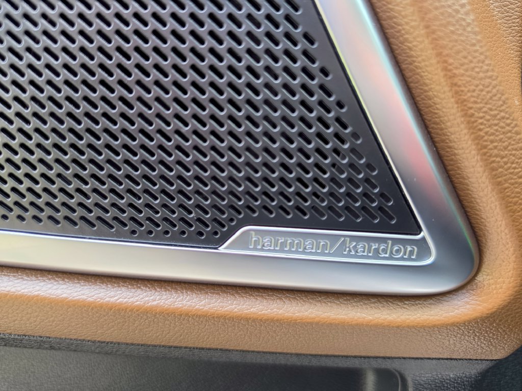 Used 2021 Kia Telluride SX w/ SX Prestige Package AWD/4WD image 13