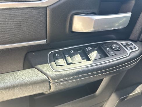 Used 2024 RAM 2500 Big Horn w/ Bed Utility Group AWD/4WD image 9