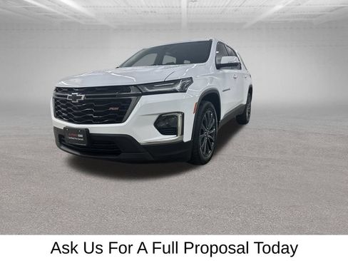 Used 2023 Chevrolet Traverse RS AWD/4WD image 7