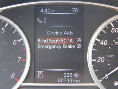 Used 2018 Nissan Sentra SR w/ Premium Package (P02) FWD image 27