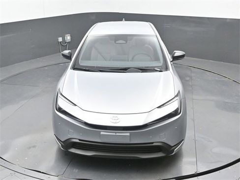 New 2026 Toyota Prius LE image 27