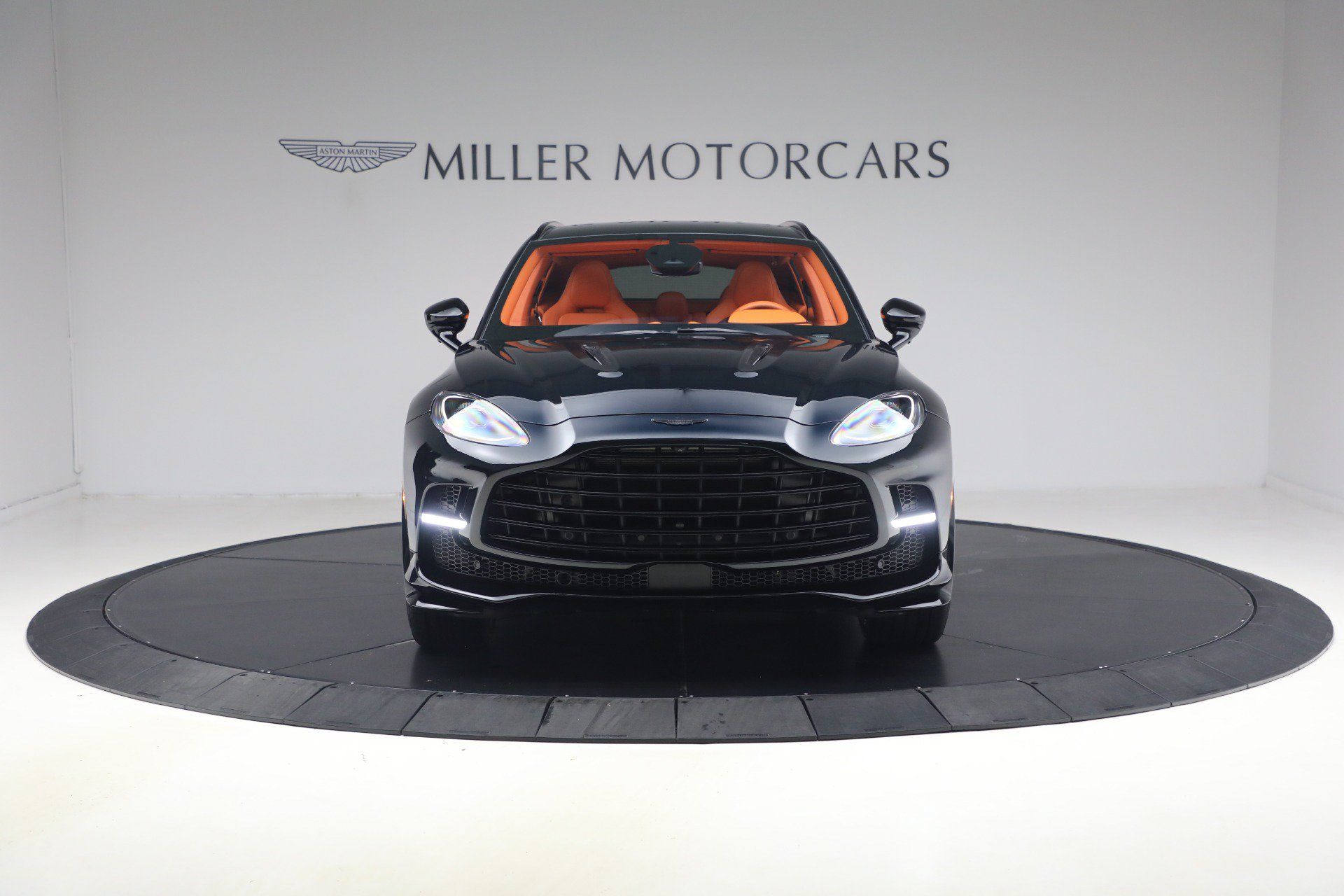 Used 2025 Aston Martin DBX 707 AWD/4WD image 12