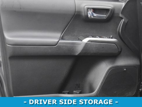 Used 2022 Toyota Tacoma TRD Pro image 5