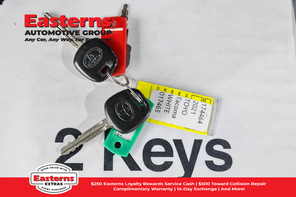 Used 2021 Toyota Tacoma SR RWD image 24