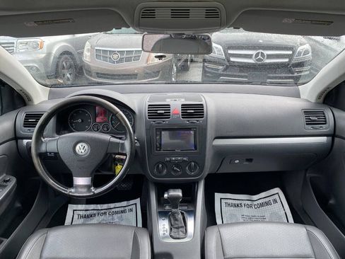 Used 2009 Volkswagen Jetta TDI FWD image 21