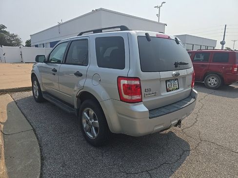 Used 2009 Ford Escape XLT AWD/4WD image 4