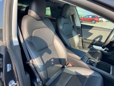 Used 2024 Tesla Model 3 Long Range RWD image 31