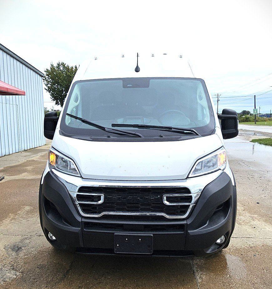 Used 2026 RAM ProMaster 3500 w/ Convenience Group FWD image 2