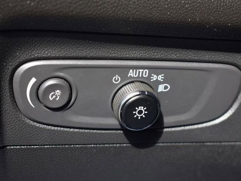 Used 2023 Buick Envision Preferred w/ Sport Touring Package AWD/4WD image 24