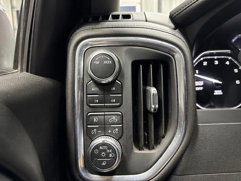 Used 2021 GMC Sierra 1500 Denali AWD/4WD image 10