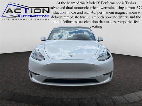 Used 2022 Tesla Model Y Performance AWD/4WD image 2