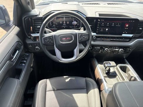 Used 2026 GMC Sierra 1500 SLT w/ SLT Premium Plus Package AWD/4WD image 11