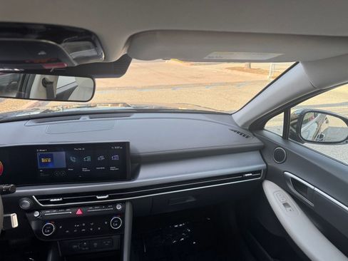 Used 2025 Hyundai Sonata SEL image 36