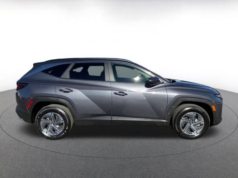 Used 2025 Hyundai Tucson Blue image 16