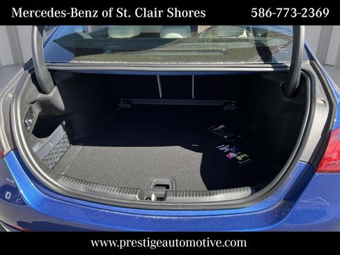 Used 2025 Mercedes-Benz C 300 4MATIC Sedan image 12
