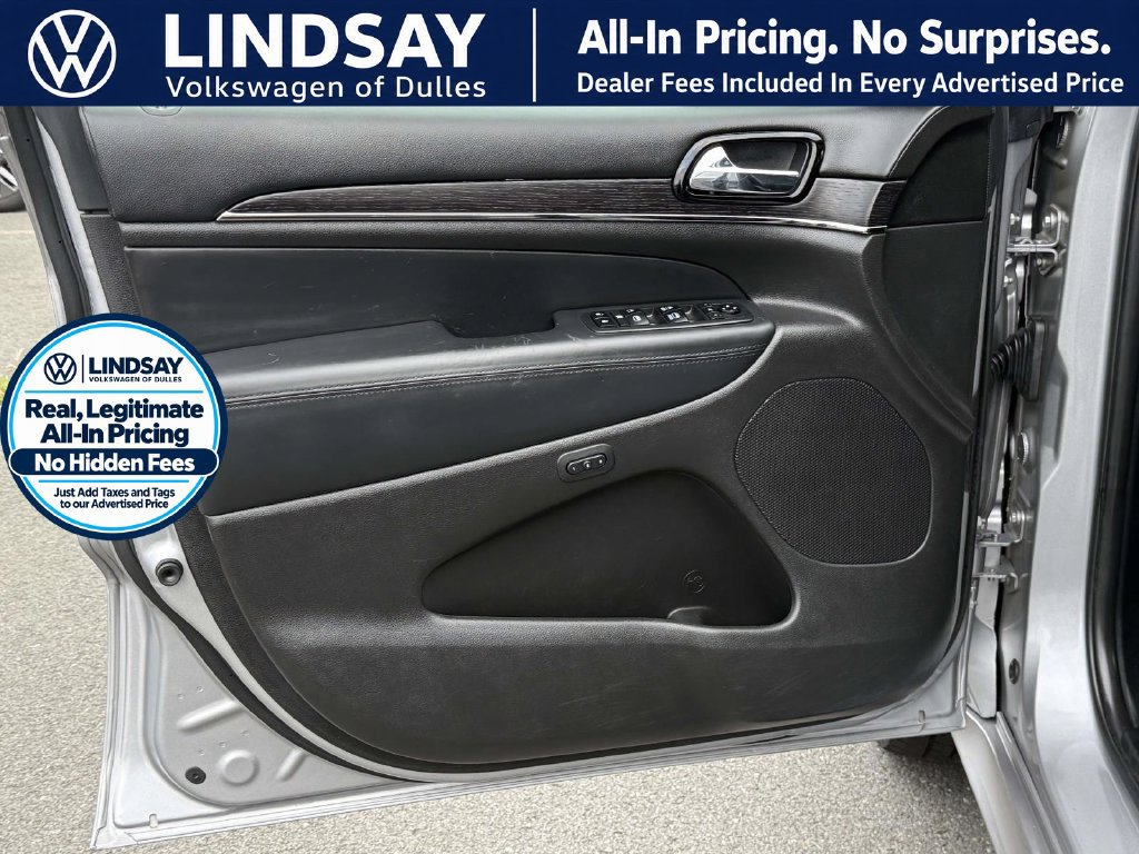 Used 2019 Jeep Grand Cherokee High Altitude AWD/4WD image 9