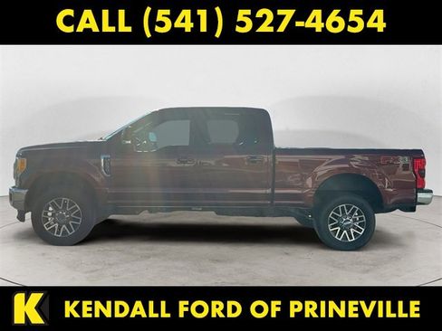 Used 2017 Ford F250 Lariat w/ Lariat Value Package image 2