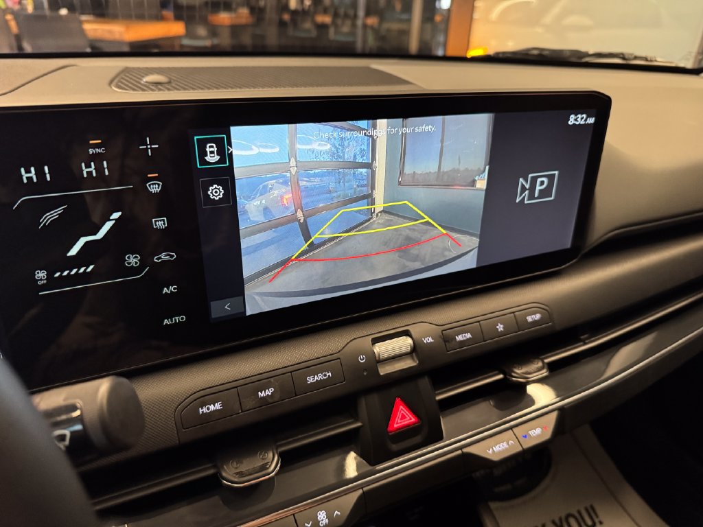 Used 2025 Kia K4 EX FWD image 14
