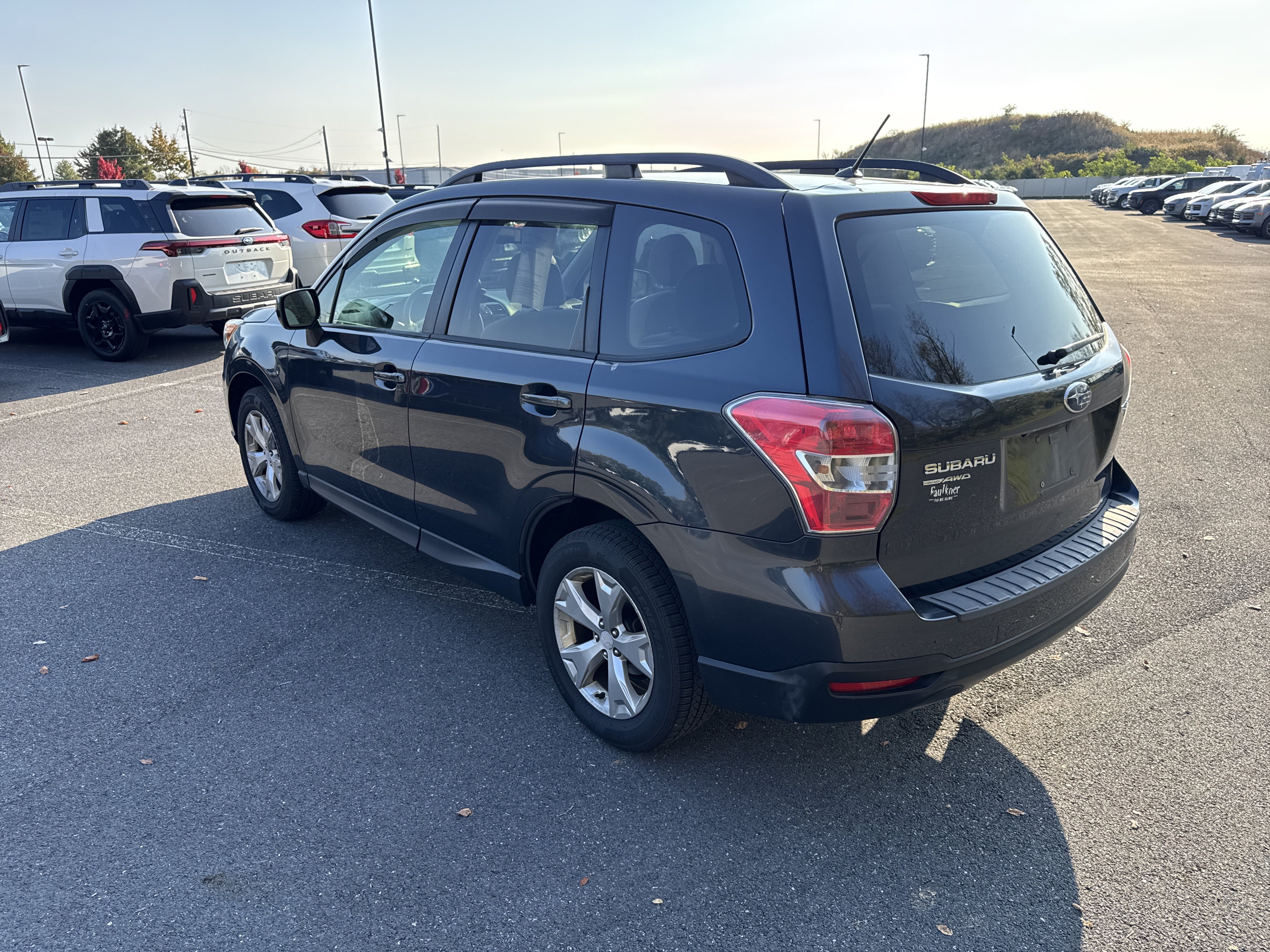 Used 2015 Subaru Forester 2.5i Premium w/ All-Weather Package AWD/4WD image 23