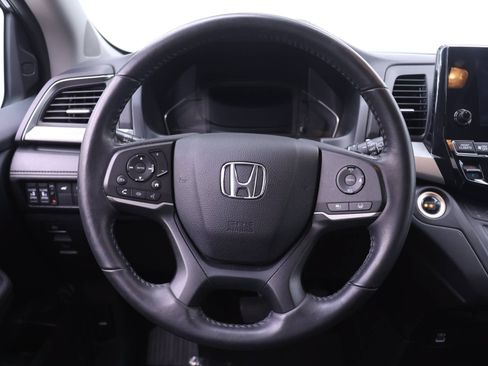 Certified 2024 Honda Odyssey EX-L image 13
