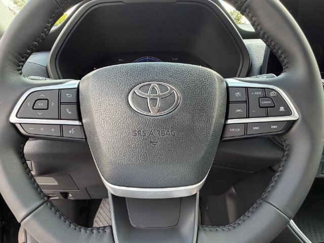 New 2026 Toyota Grand Highlander AWD image 12