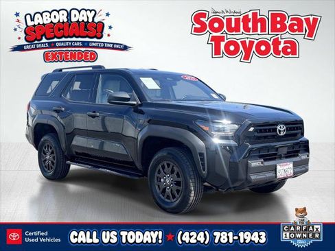 Certified 2025 Toyota 4Runner SR5 AWD/4WD image 1