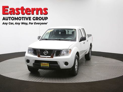 Used 2019 Nissan Frontier SV image 54