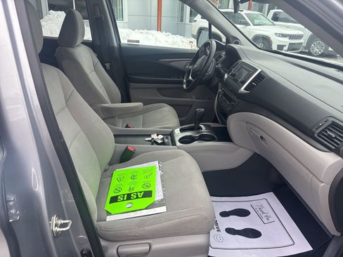 Used 2019 Honda Pilot LX image 18