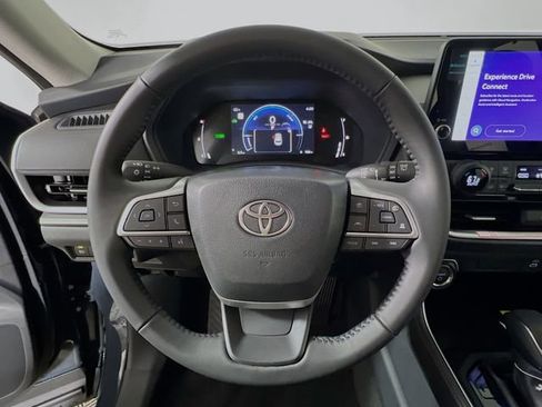 New 2026 Toyota Grand Highlander XLE image 15