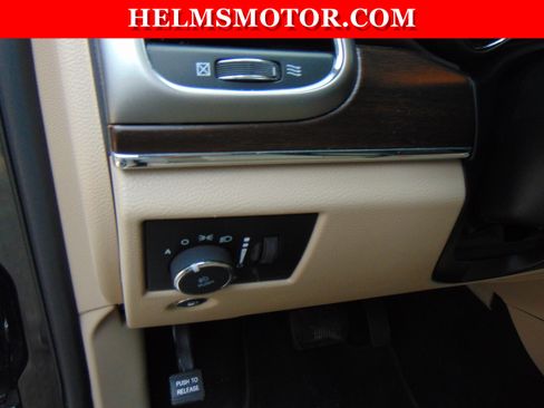 Certified 2018 Jeep Grand Cherokee Limited image 25