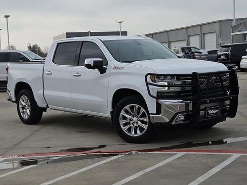 Used 2021 Chevrolet Silverado 1500 LTZ image 2