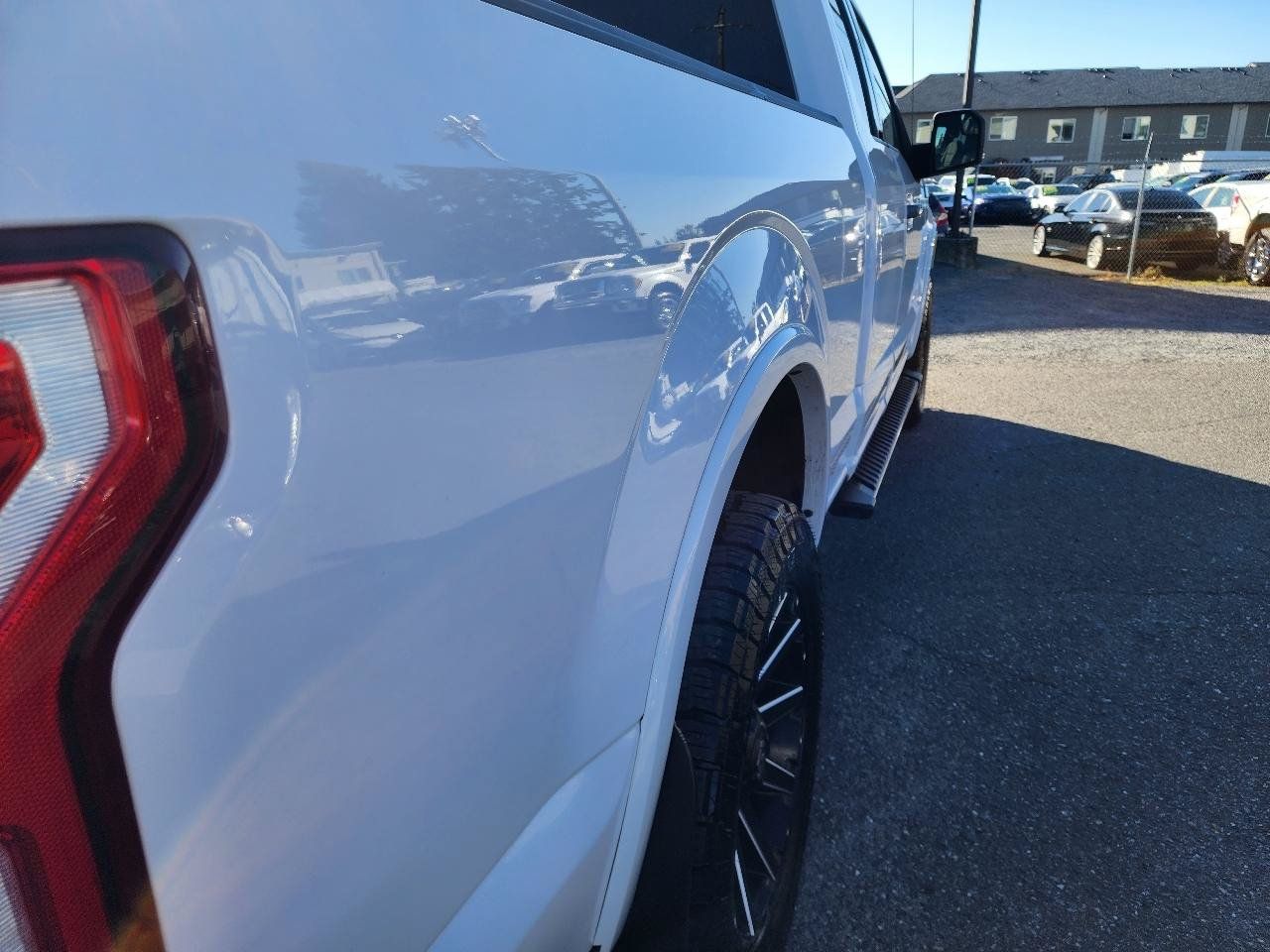 Used 2018 Ford F150 XLT w/ Equipment Group 302A Luxury AWD/4WD image 40