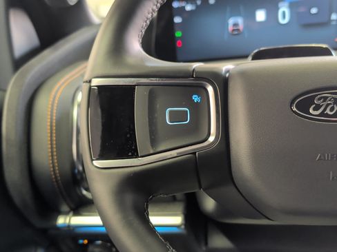 Used 2026 Ford Expedition Tremor AWD/4WD image 15