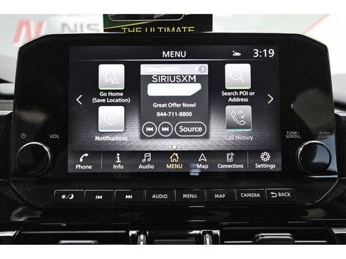 New 2025 Nissan Pathfinder SL image 16