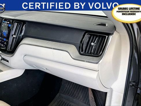 Certified 2023 Volvo XC60 B5 Ultimate w/ Climate Package image 22