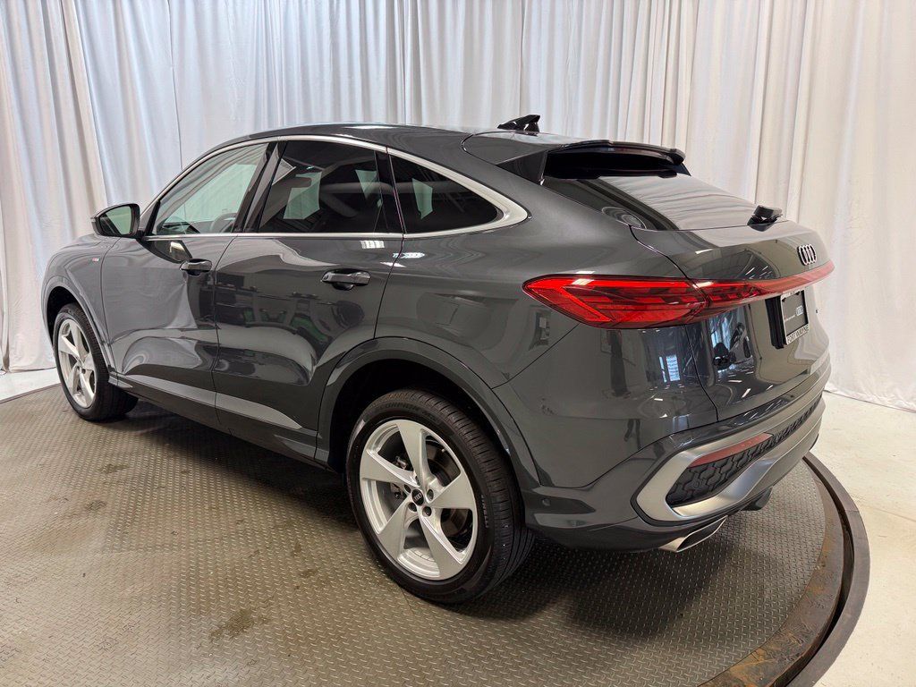 Used 2025 Audi Q5 Premium Plus AWD/4WD image 25