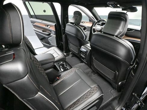 Used 2021 Jeep Grand Cherokee L Summit w/ Luxury Tech Group V image 56