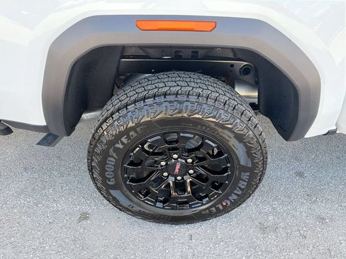 New 2026 GMC Canyon Elevation w/ Convenience Package RWD image 41