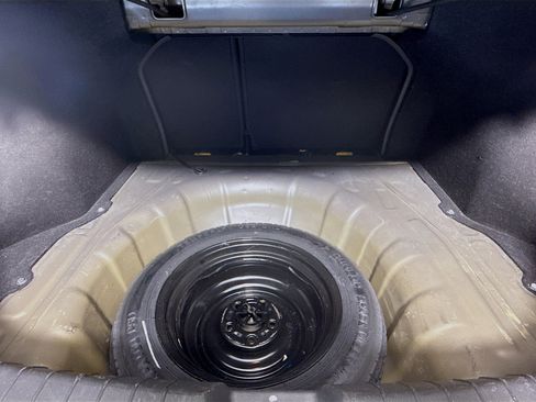 Used 2018 Hyundai Elantra SEL image 34