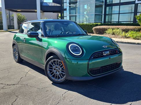 Certified 2025 MINI Cooper S image 24