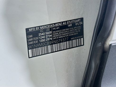 Used 2024 Mercedes-Benz EQB 250+ image 12