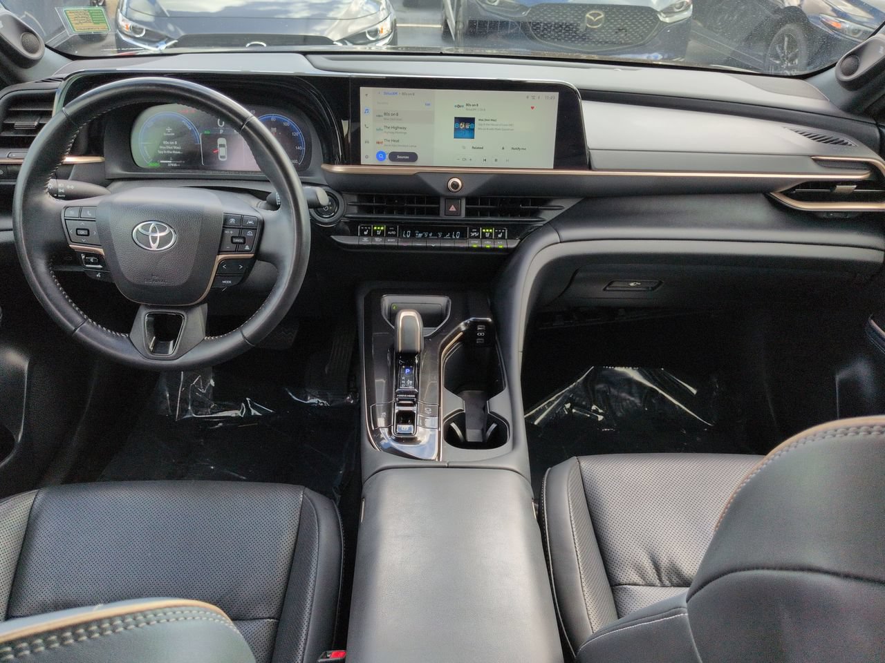 Used 2024 Toyota Crown AWD/4WD image 14