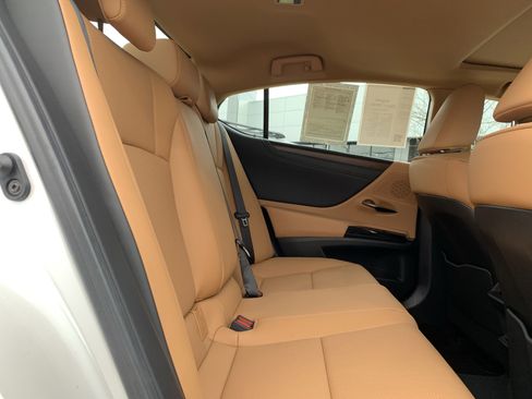 Certified 2025 Lexus ES 350 ES 350 image 33